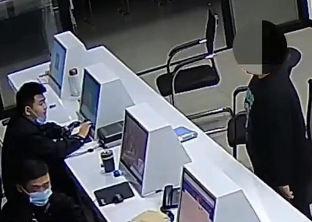 拼盘/男童举报母亲家暴 警揭考试多科不合格
