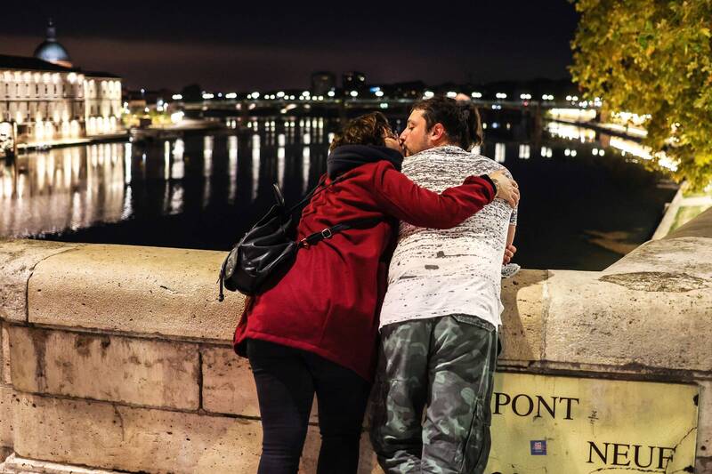 无奇不有! 老公与女同事外遇 人妻竟爱上小三丈夫