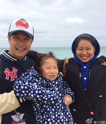 最丑星二代逆袭成女神 网惊呆：打脸了