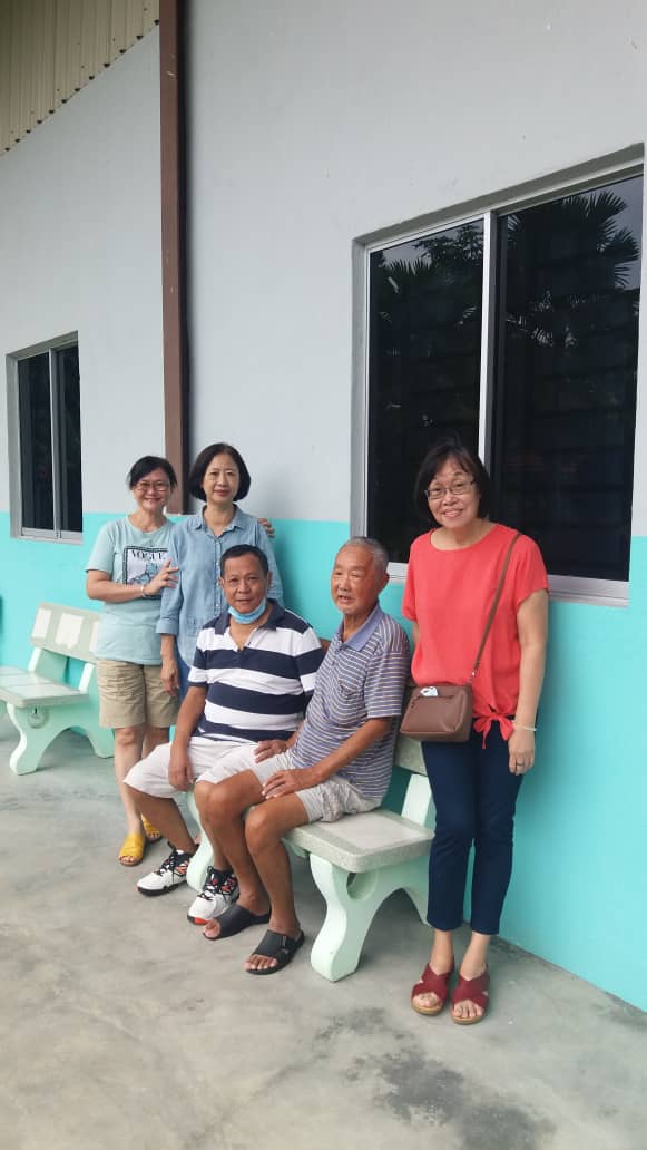 有故事的人(10月11日见报):陈记书毕业54年,仍与82岁老师保持联系