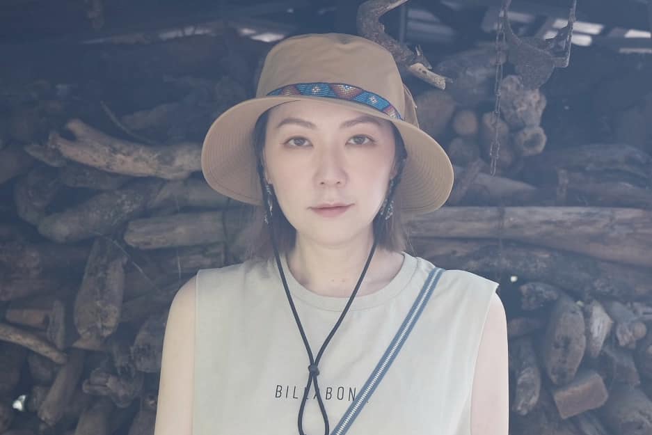 杜汶泽晒辣妻比基尼照  网狂赞：好像林青霞