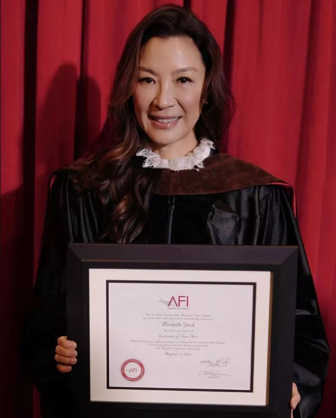  杨紫琼好莱坞戏约满档 证实加盟《变形金刚6》