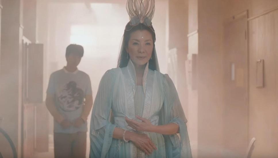  杨紫琼好莱坞戏约满档 证实加盟《变形金刚6》