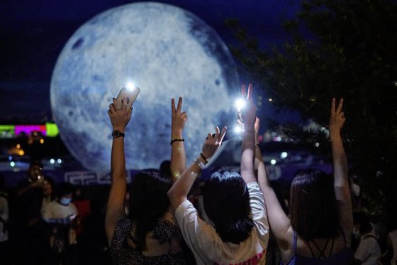 林佚／中秋节：诗与歌中的月亮意像