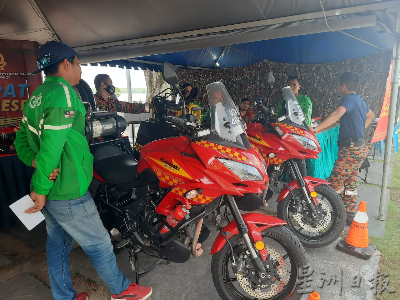 柔:新闻:警方+重型摩托车亲善之旅 麻黄金丹绒闹哄哄