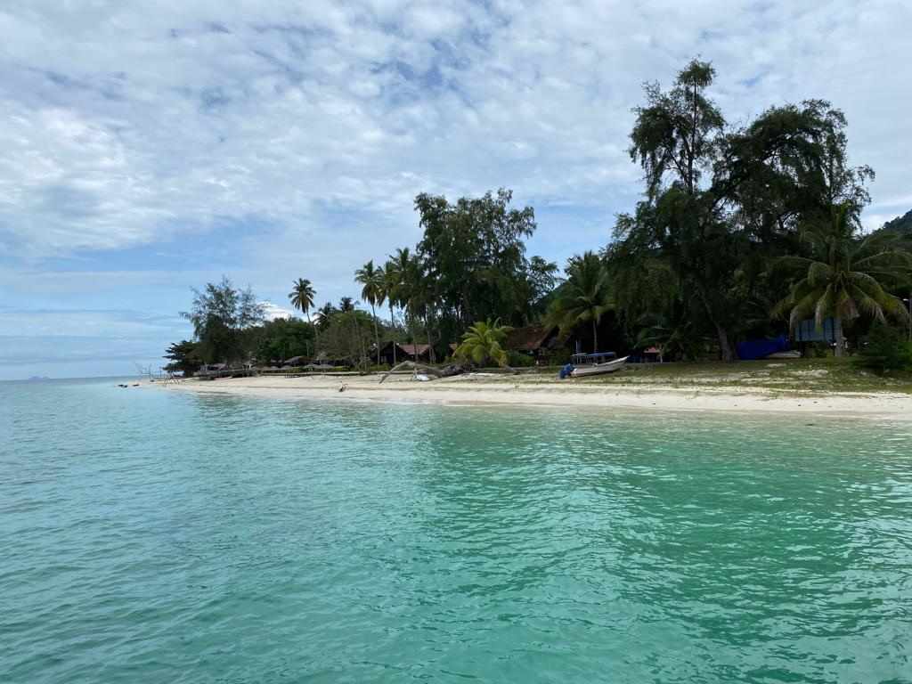 柔：柔大臣：拥大马马尔代夫美誉  丰盛港群岛发展潜力大