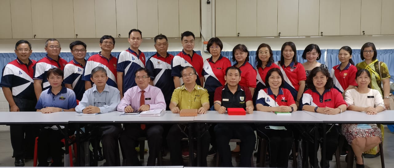 柔:笨珍华校教师公会11月6日办就职典礼联欢宴会