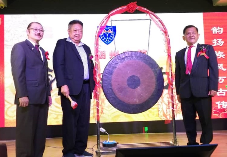 黄伟通:团结乡亲凝聚力量 会馆续发扬传统文化