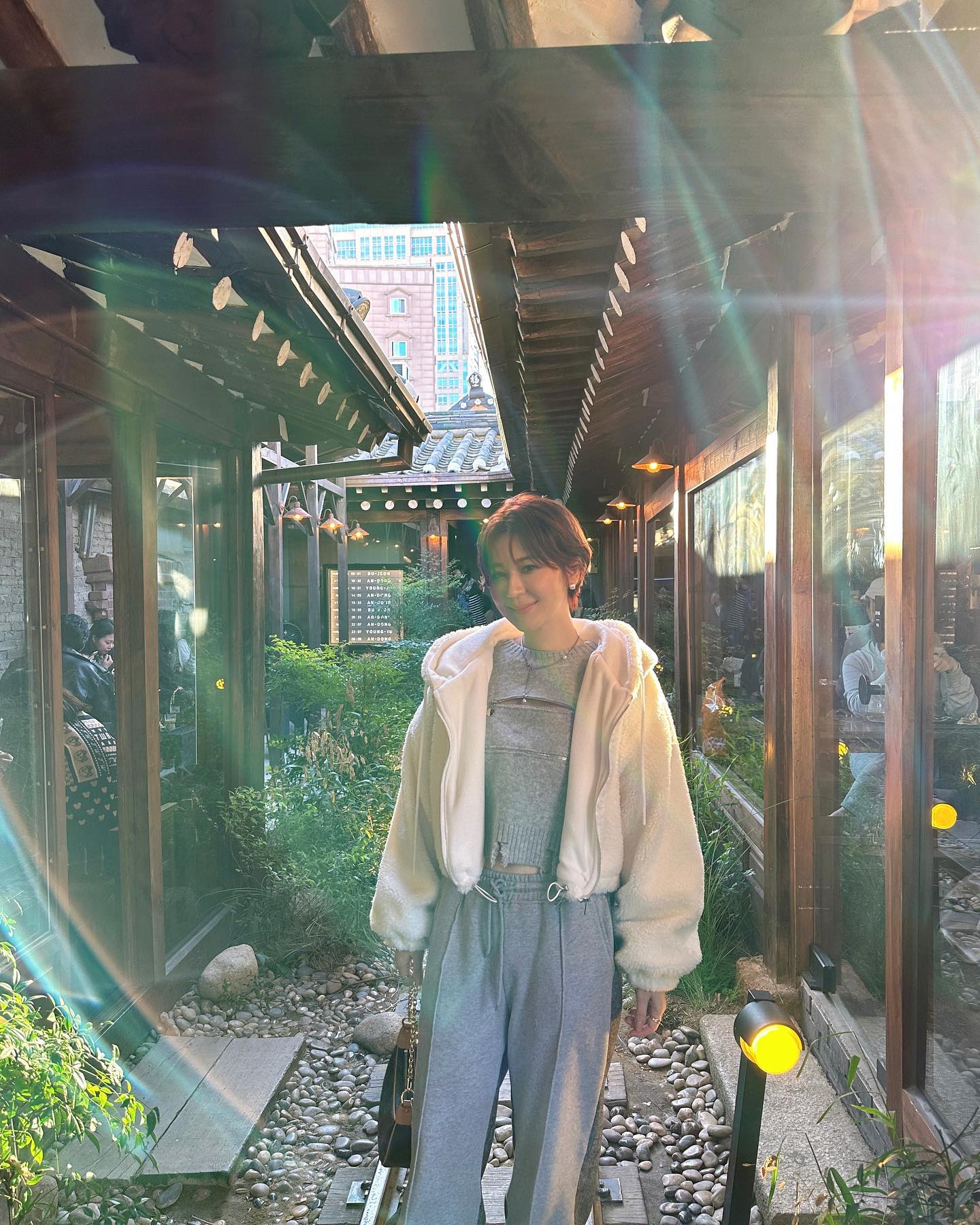  梨泰院踩踏惨剧|台男星擦身死神  曝现场抢救画面报平安	