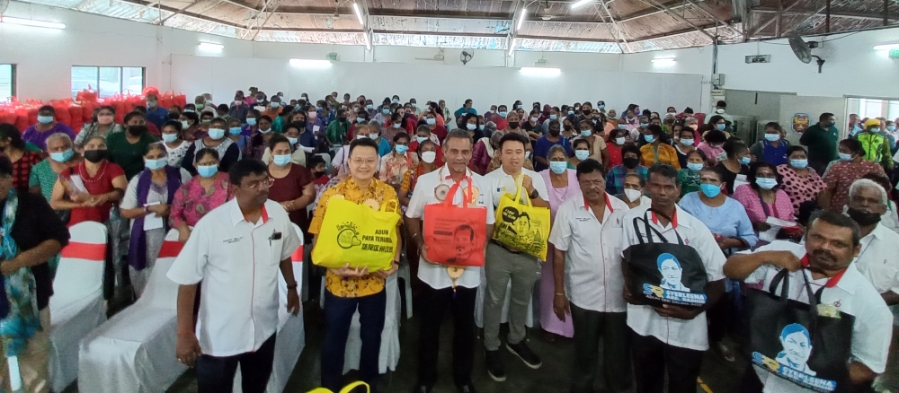 武吉牛汝莪活动人潮满满 蓝卡巴星:爽!