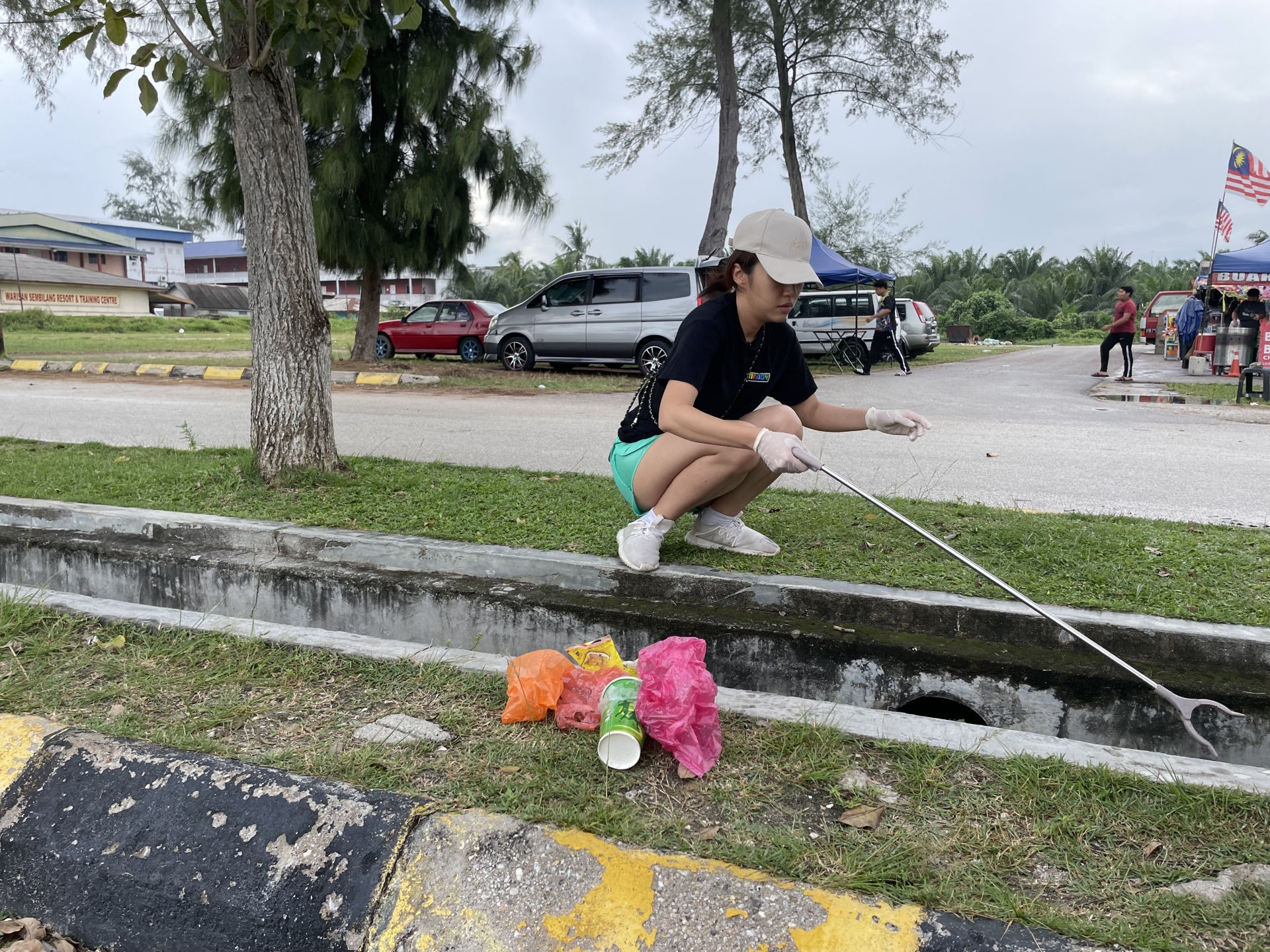 每日一小步｜云镁鑫拯救食物  温慧茵海边净滩