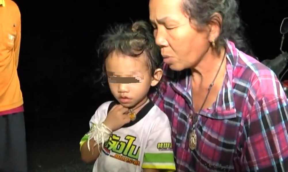 泰国托儿所屠杀案唯一无事女童曝光　疑受巨大冲击呆滞不语