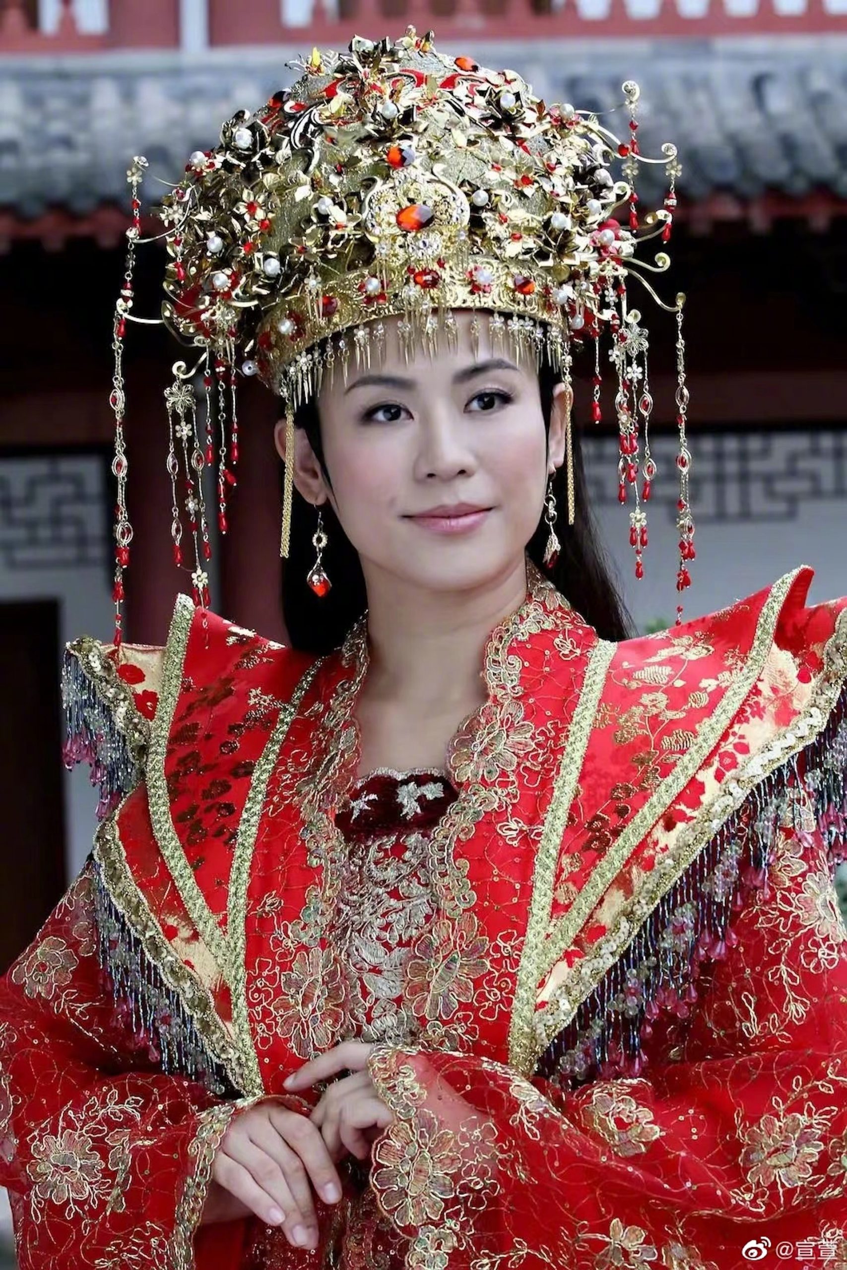 王宝钏挖野菜梗爆红   宣萱呼吁女孩子别迷失自我