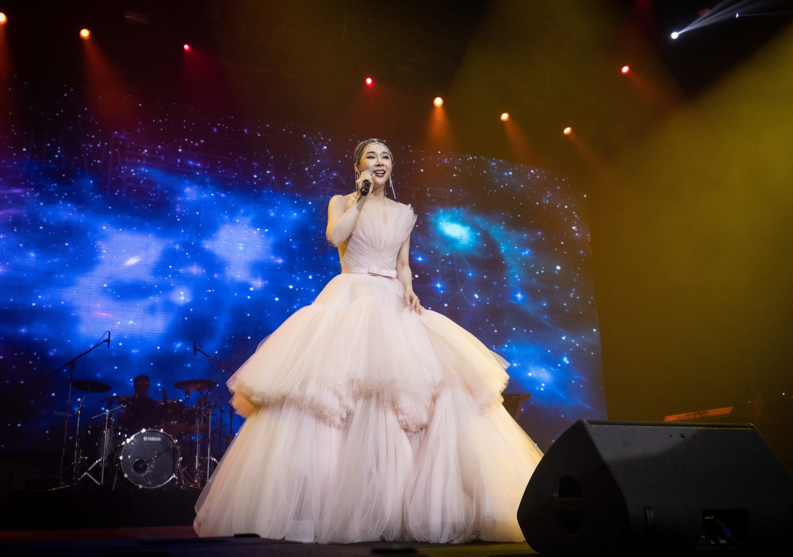 相隔4年再攻顶 郭美君哽咽忆出道23年