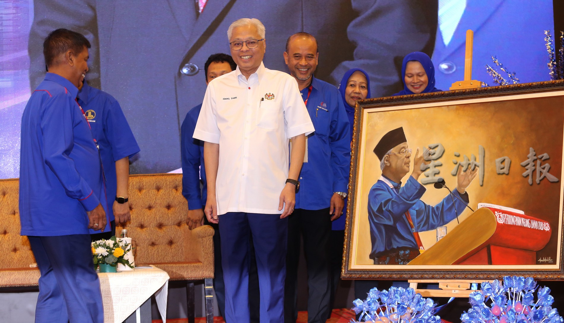 看守首相∕会重呈财案