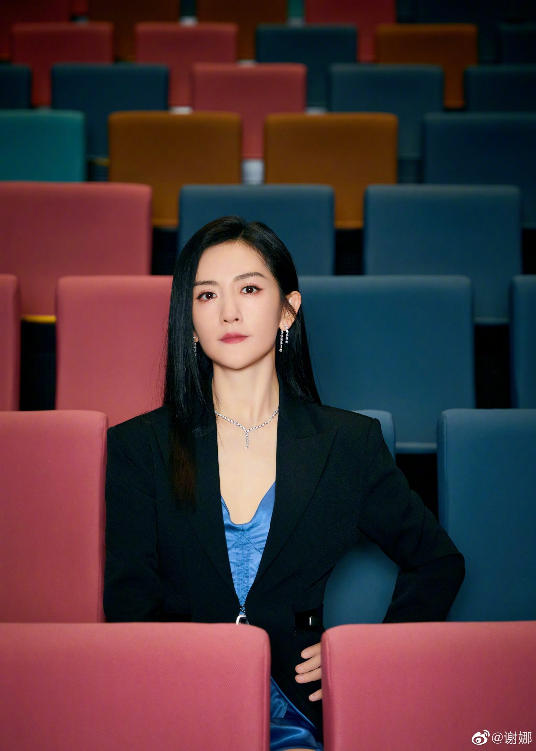 网传2字顶流女星逃税 杨紫躺枪