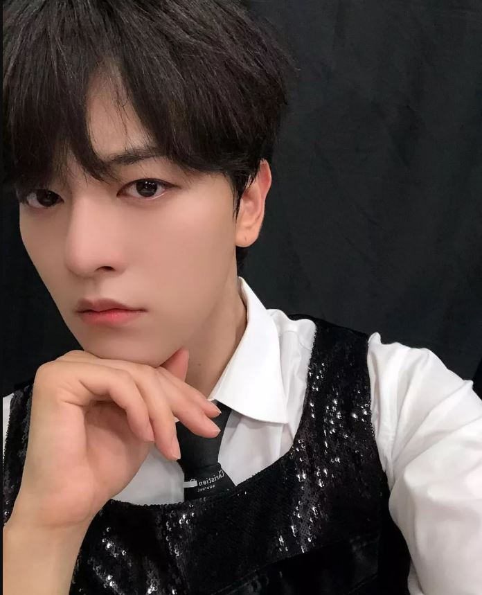 被曝劈腿暗示粉丝送名牌 ONEUS成员RAVN退团