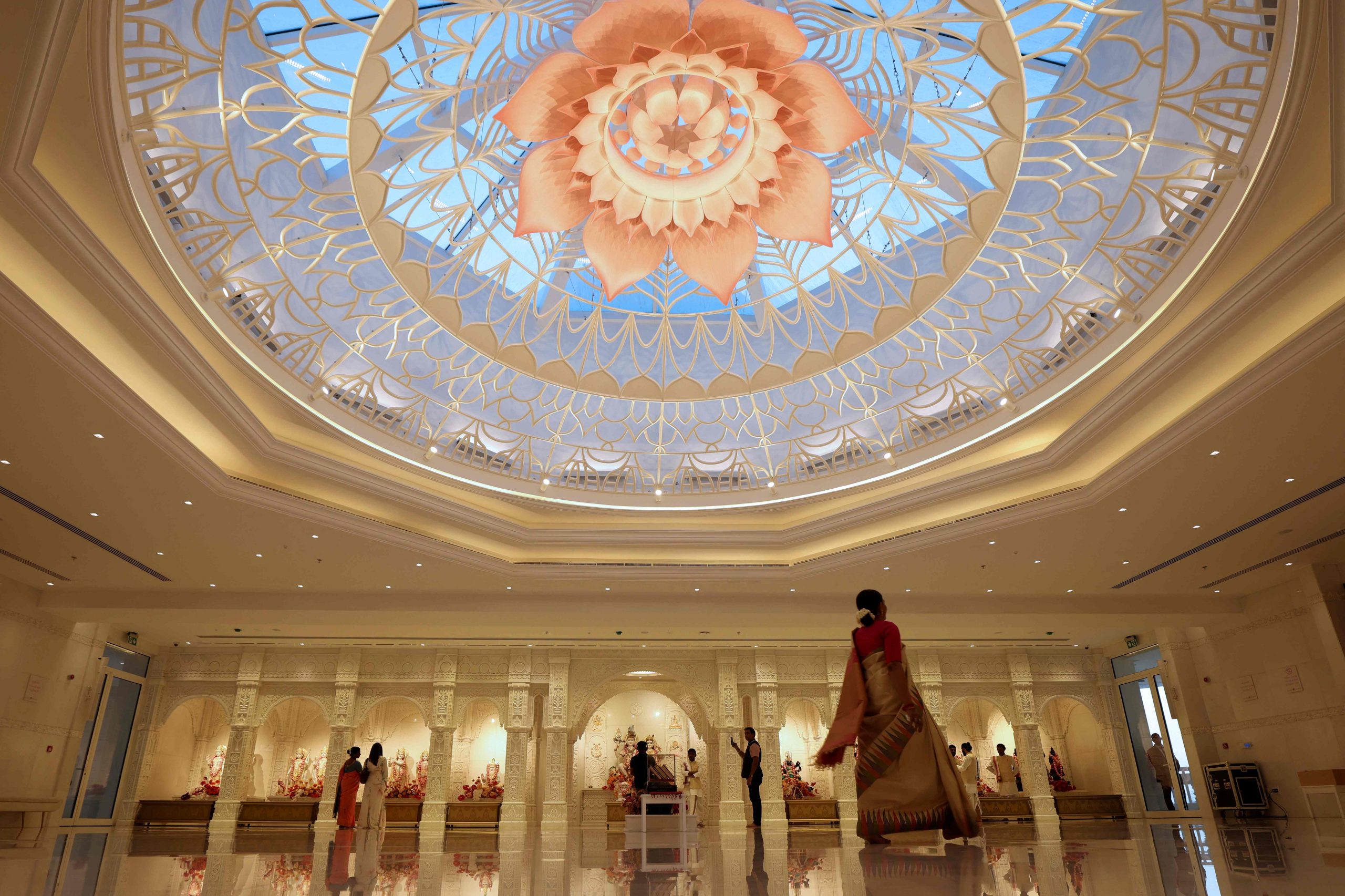 让印裔社群有精神寄托 阿联酋首座兴都庙开幕