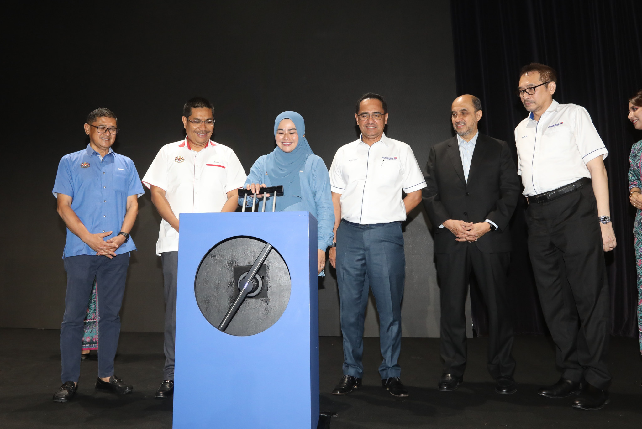 诺莱妮出席MAG开放日及就业展