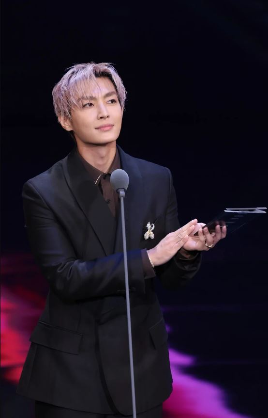 金钟57|自介被翻成“全台最帅” 炎亚纶急发文修正