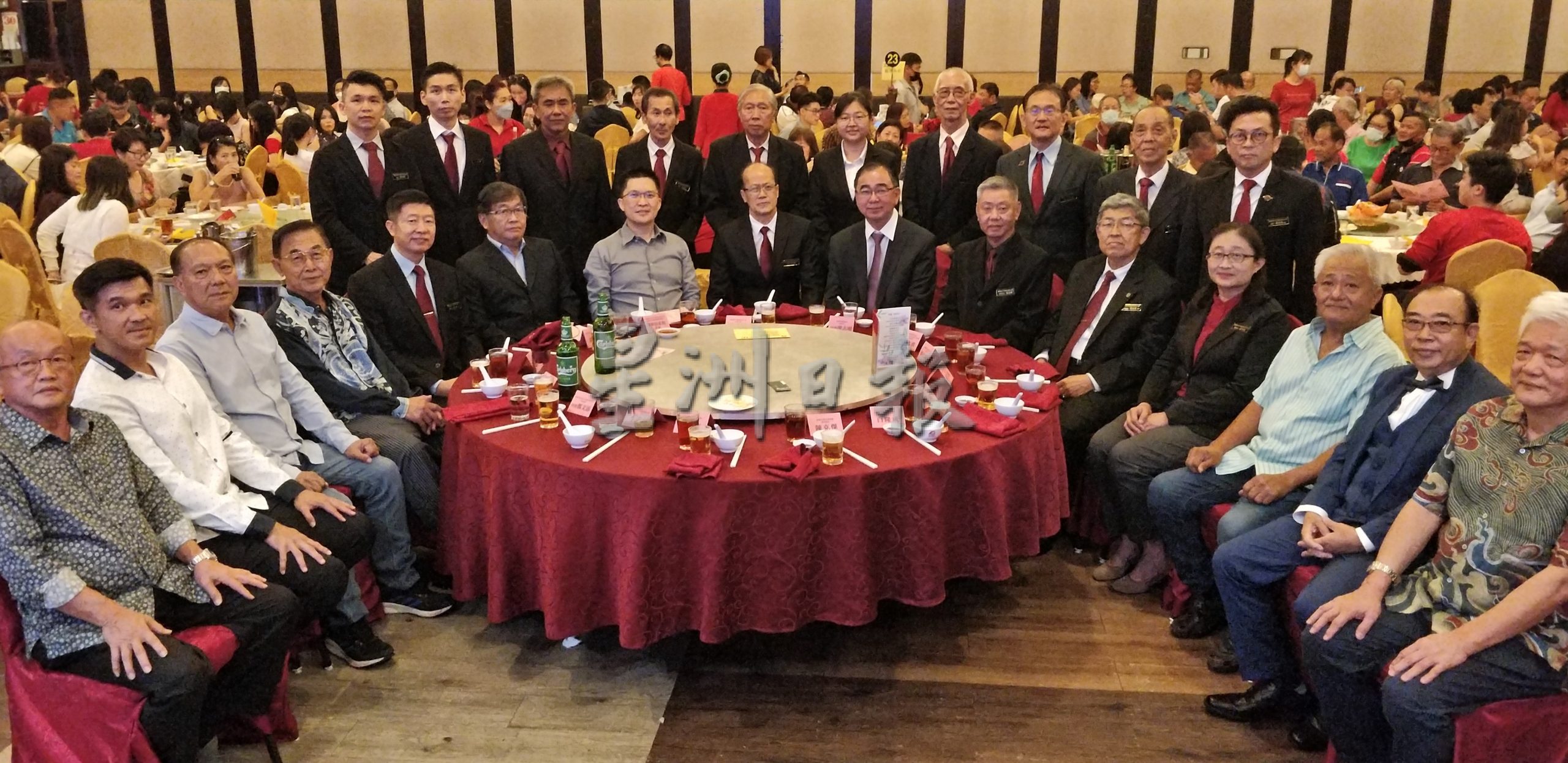 霹:社团版头/霹雳唐洋货绸布商公会86周年纪念联欢晚宴