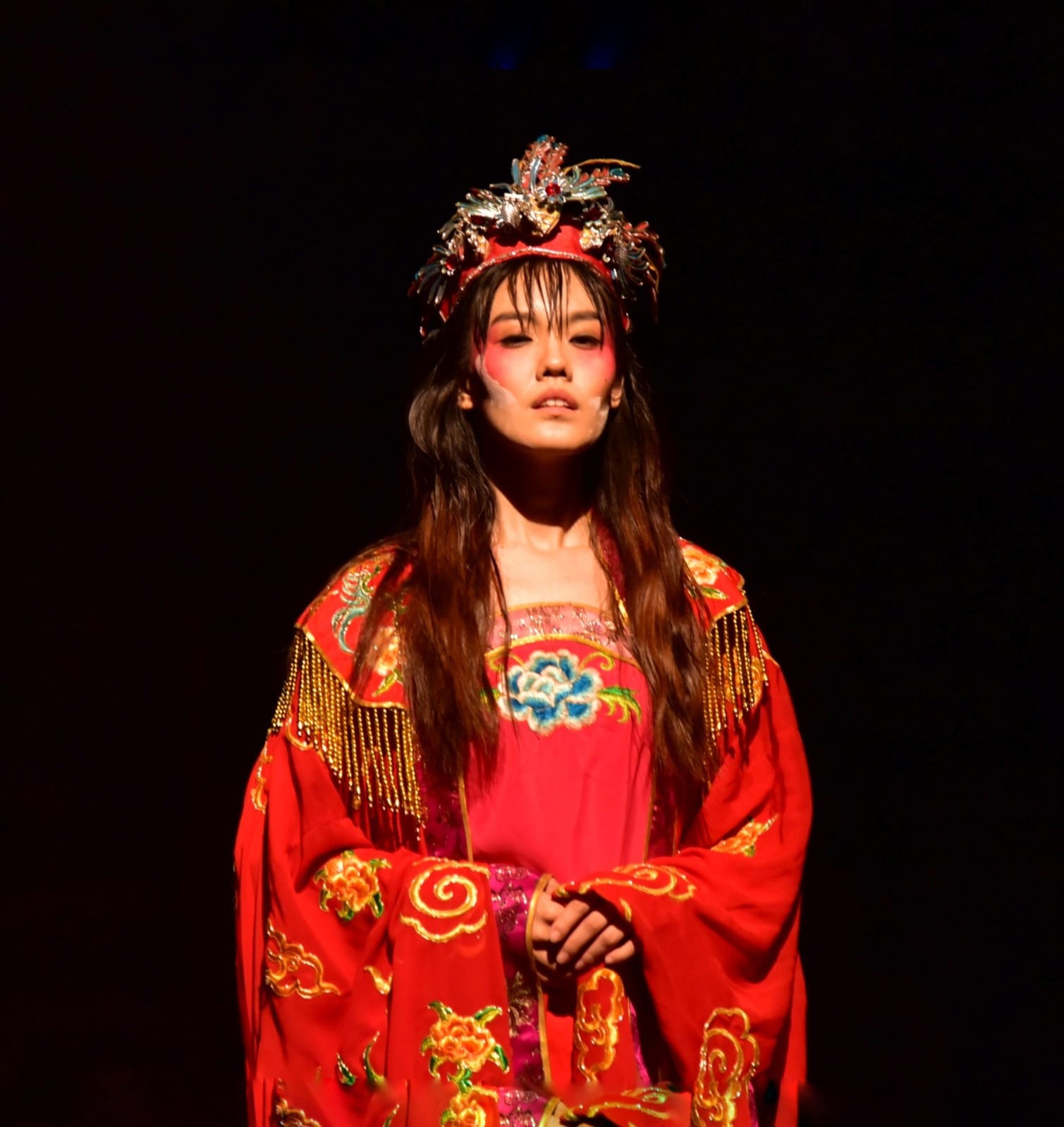 首位华裔演员获“剧场青年才俊奖” 林美芬赴中国深造获最佳礼物	