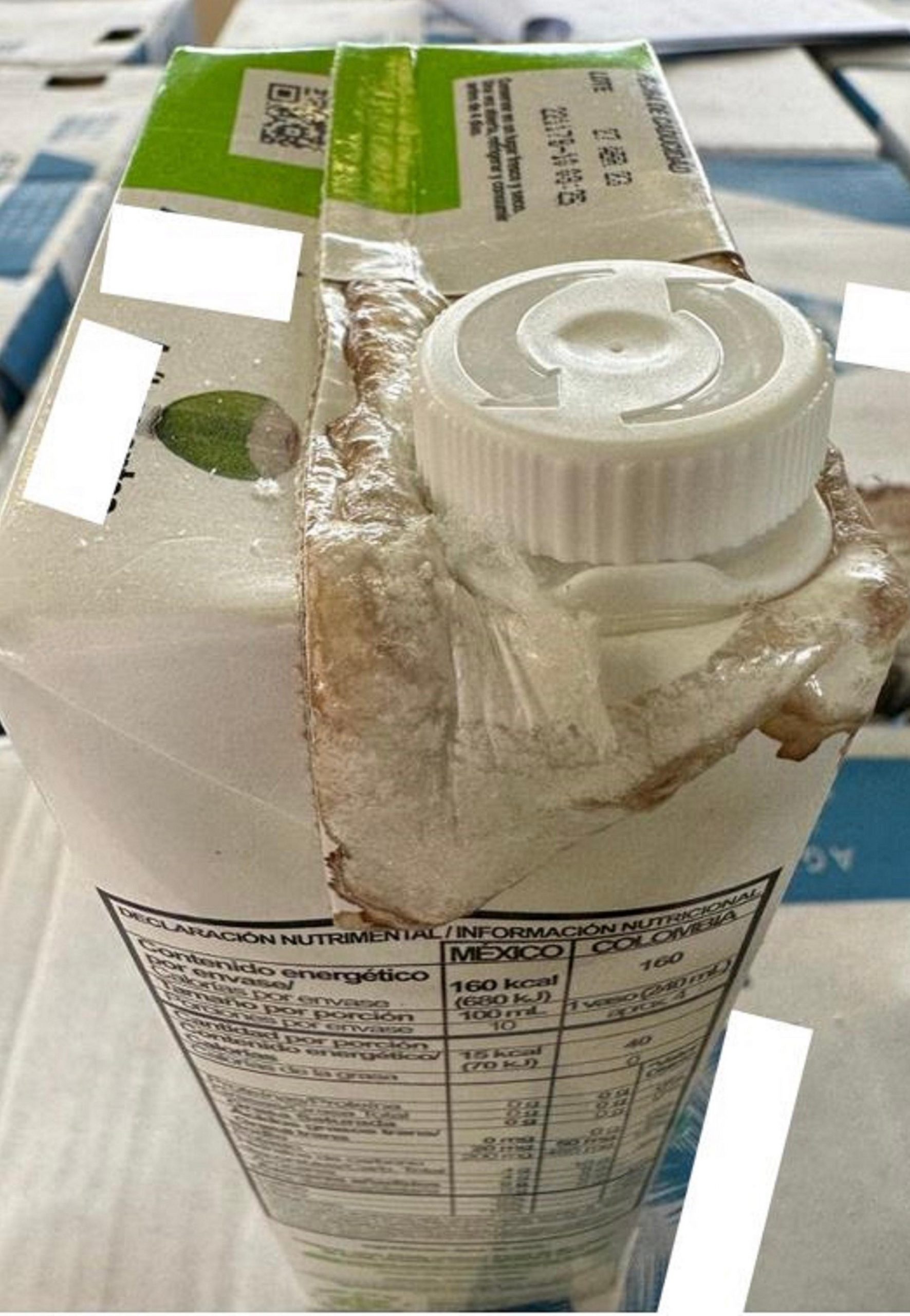 香港海关侦破历来最大宗冰毒案 椰子水藏6亿液状冰毒