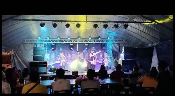 吉打州政府禁止州内举行公开演唱会;亚罗士打区内已获批准进行酬神活动的庙宇组织避免引起争议采取谨慎措施。