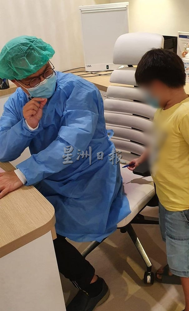 (古城第二版主文)敬业乐业——精神科医生拿督余国华不同抉择产生不同境遇