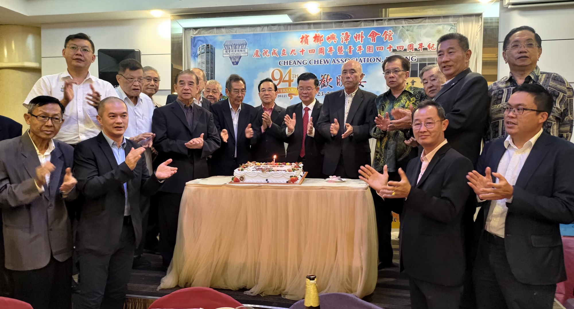 (大北马)“没必要为过去而愤怒”,曹观友:用选票教训“后门政府”