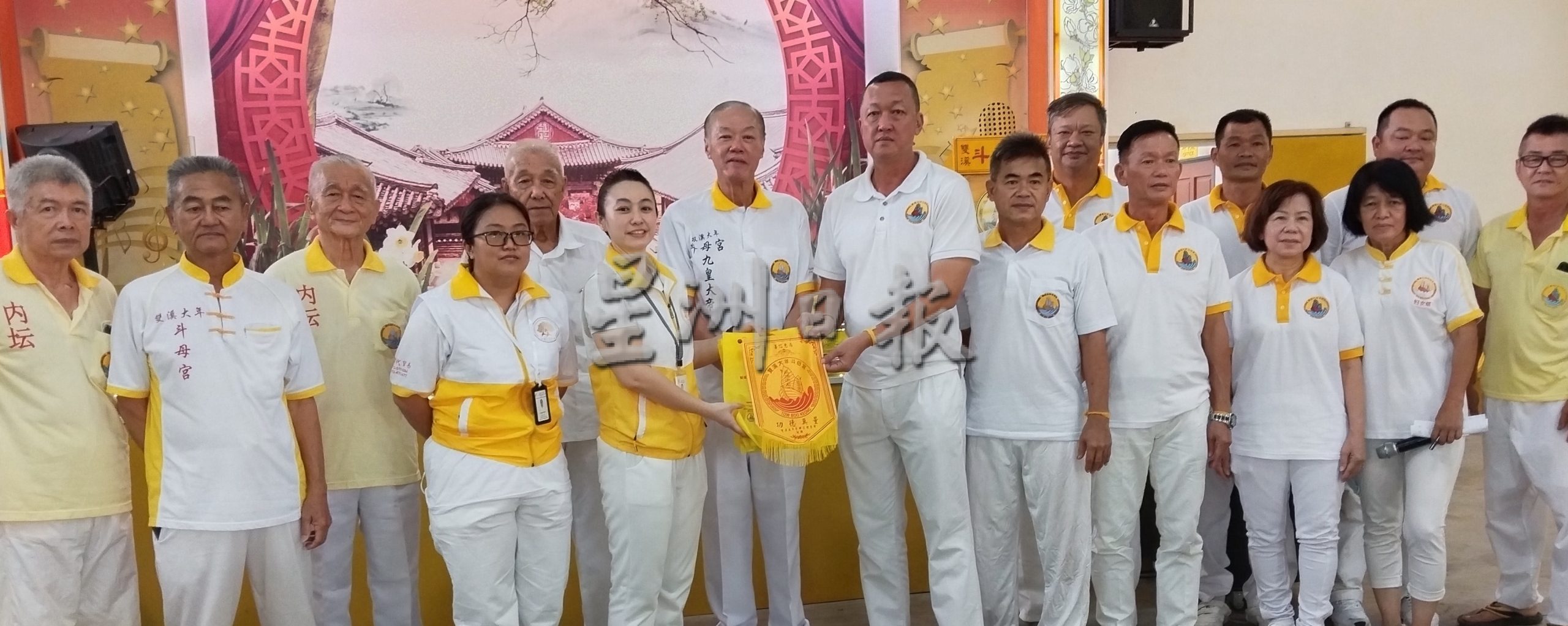 (大北马)大年斗母宫理事会特聘请吉打弘德体育会龙狮团来表演高庄舞狮