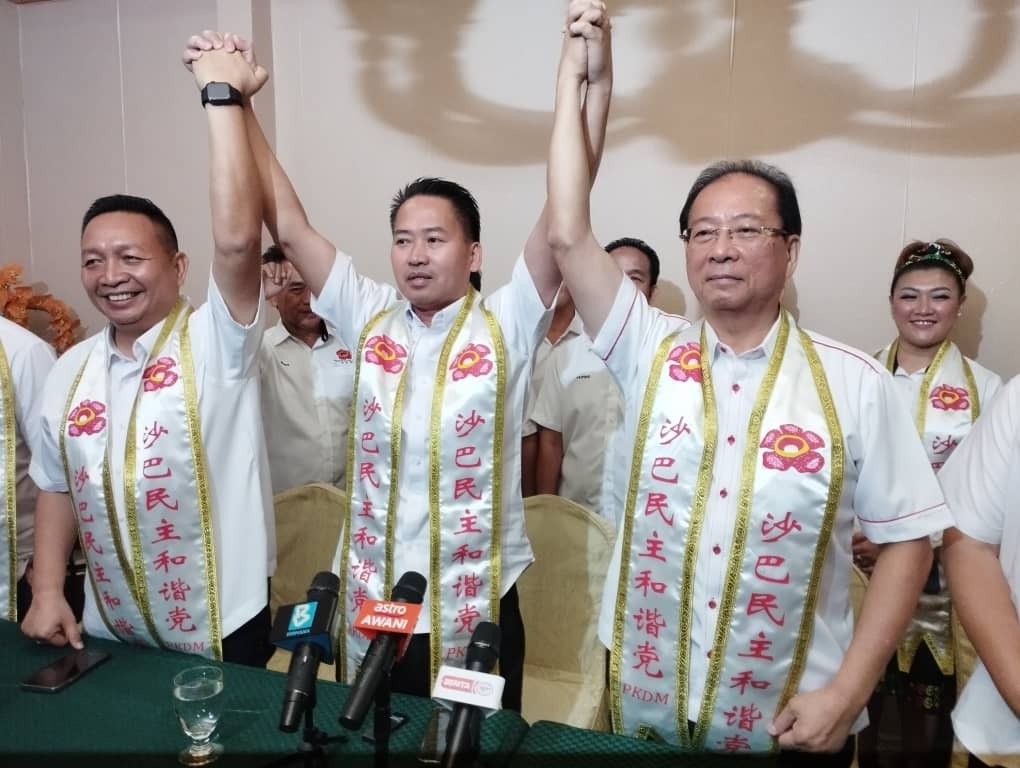 (大选特辑)已呈函退党 威特伦:官职去留交首长决定