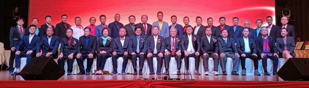 (已签发)全国:洪来喜:大马姓氏总会联合会号召 全国37姓氏总会领养国中华文学会