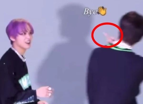 NCT Mark疑对楷灿比中指 官方急下架花絮影片修改