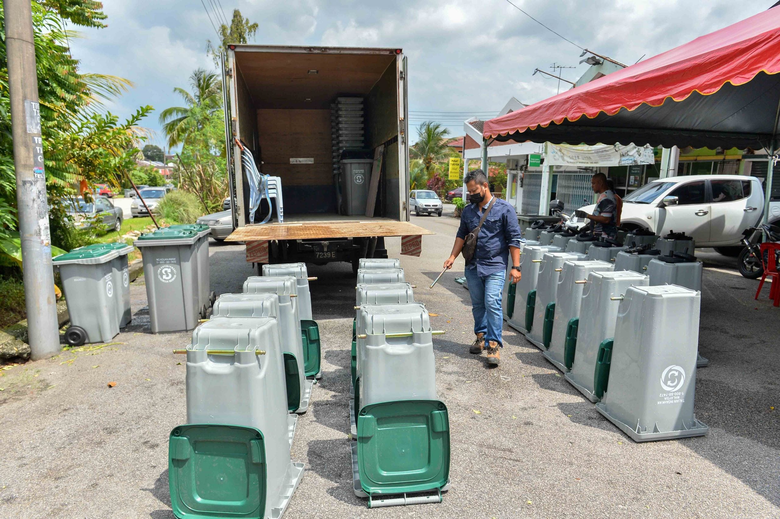 NS芙蓉/芙梅岭山庄153户住家获安排替换新垃圾桶