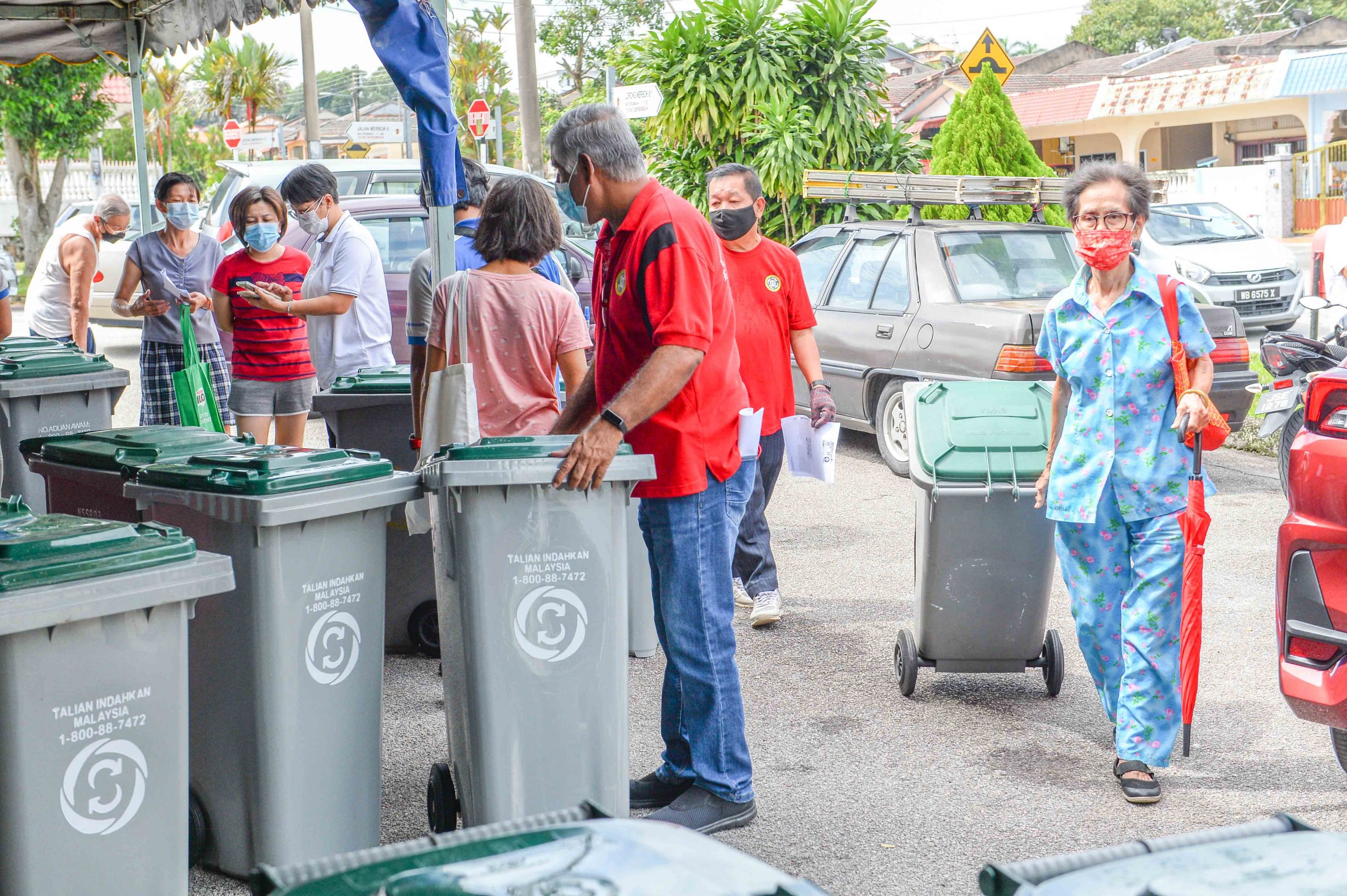 NS芙蓉/芙梅岭山庄153户住家获安排替换新垃圾桶
