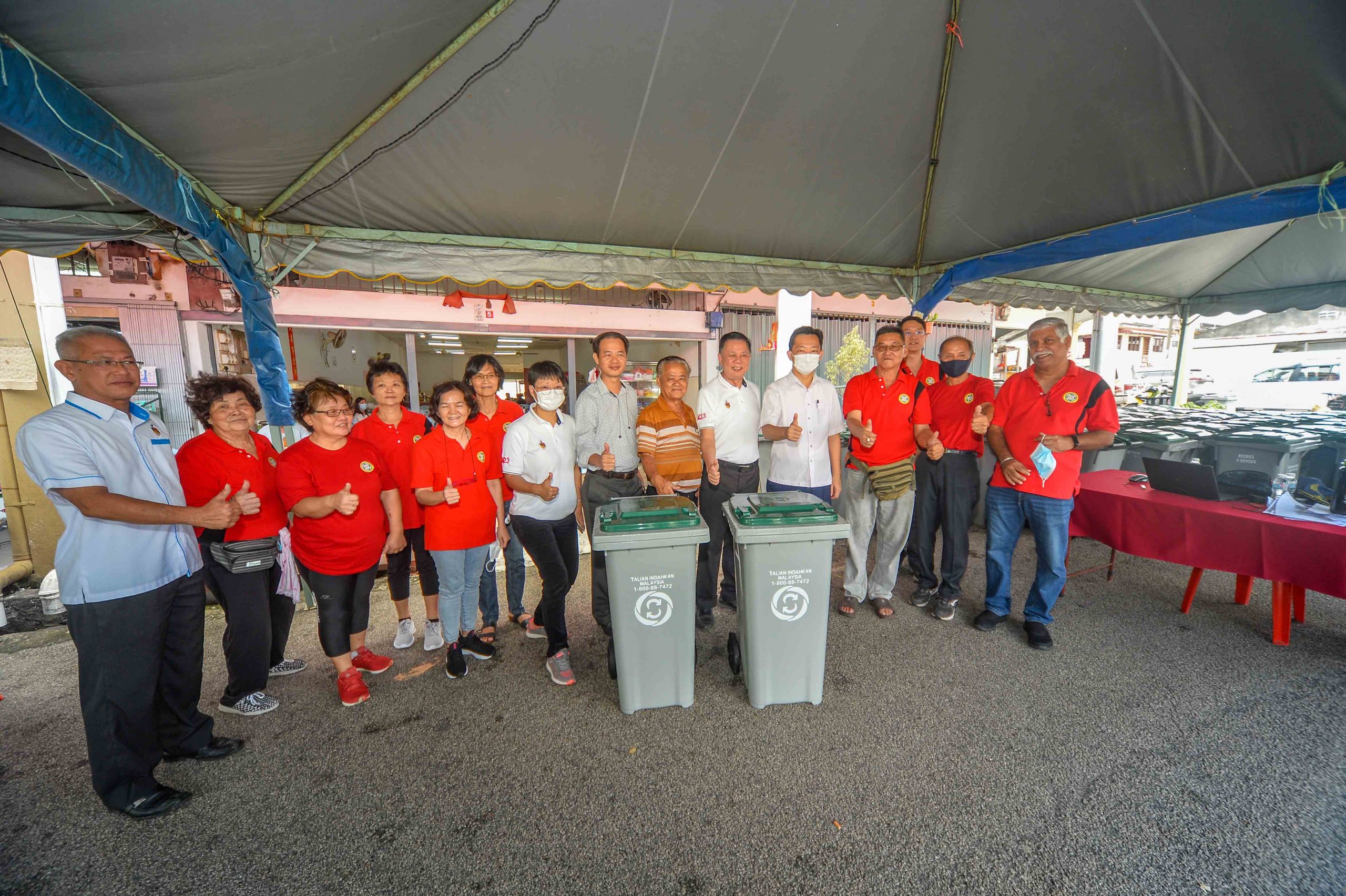 NS芙蓉/芙梅岭山庄153户住家获安排替换新垃圾桶