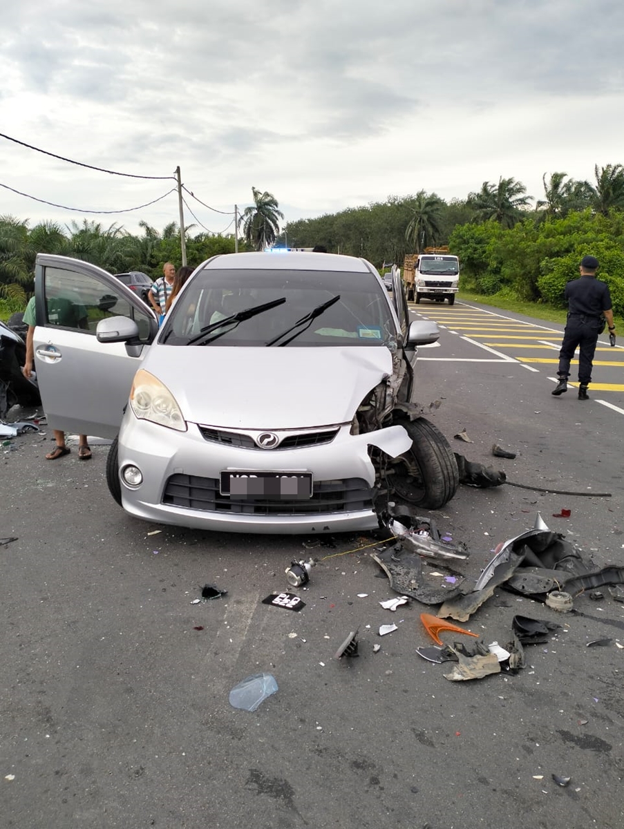 NS芦骨/武吉巴弄3车连环撞,电脑工程师当场毙命