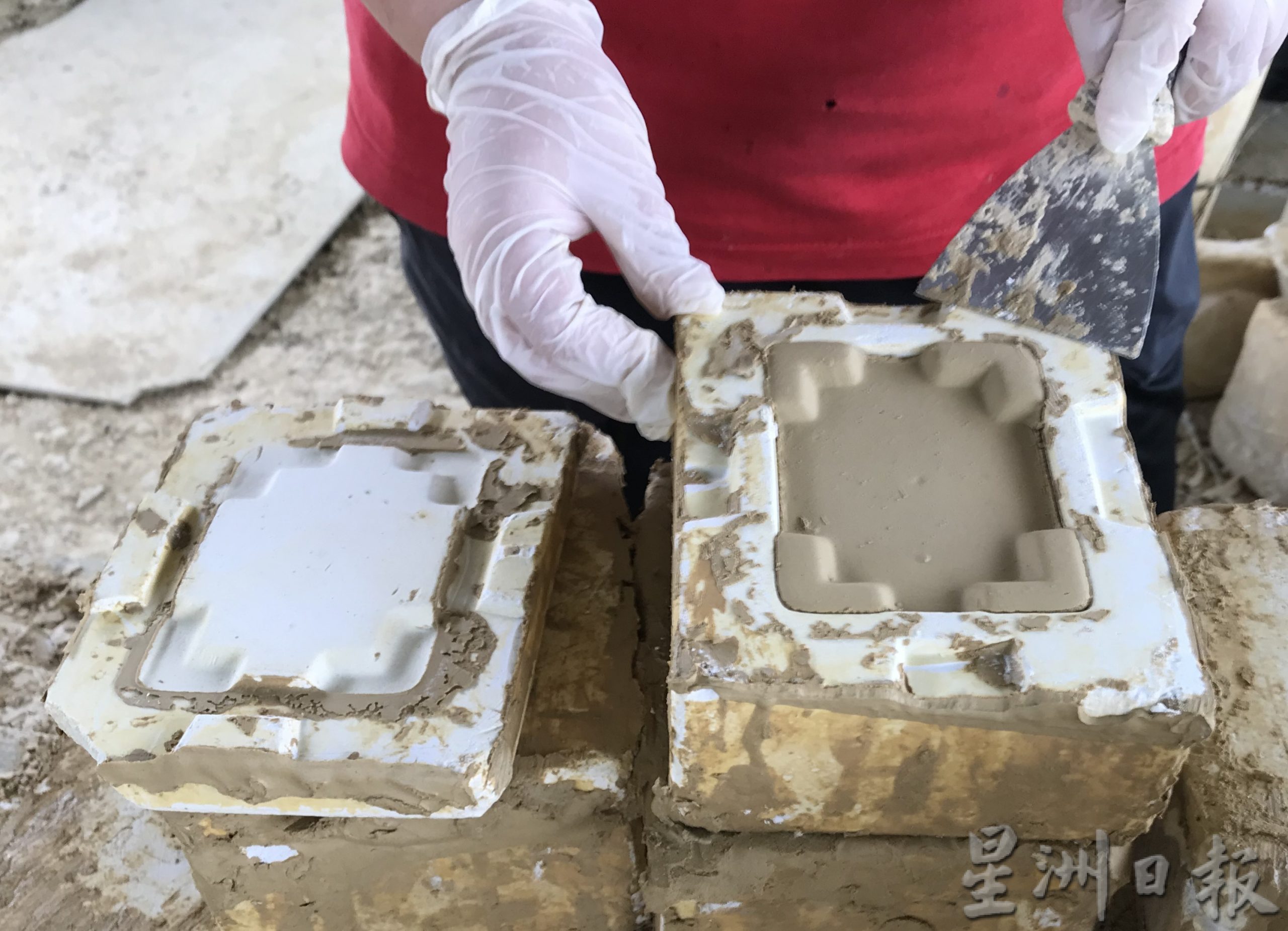 pk(5/10见报)大霹雳封底主文/  它的诞生