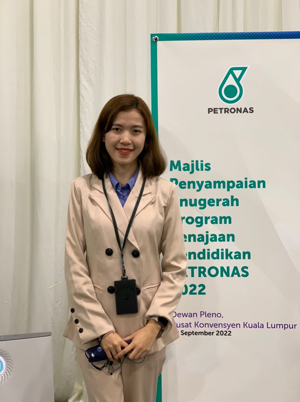 SPM考优异成绩 维中生获国油赞助升学