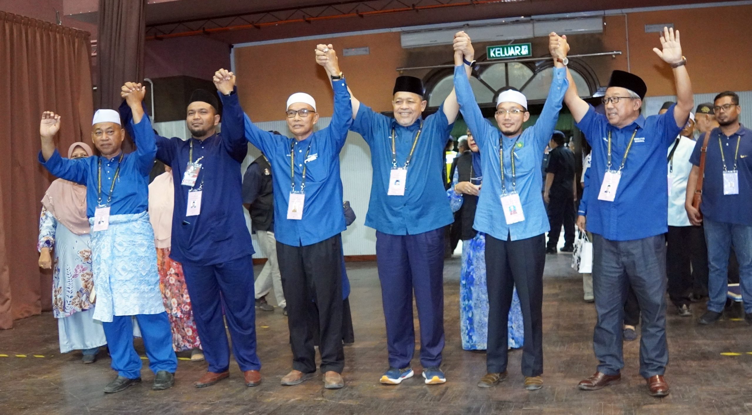 11.45pm大选特辑/国阵倒台,3国15州全军覆没!国盟首度夺玻州政权