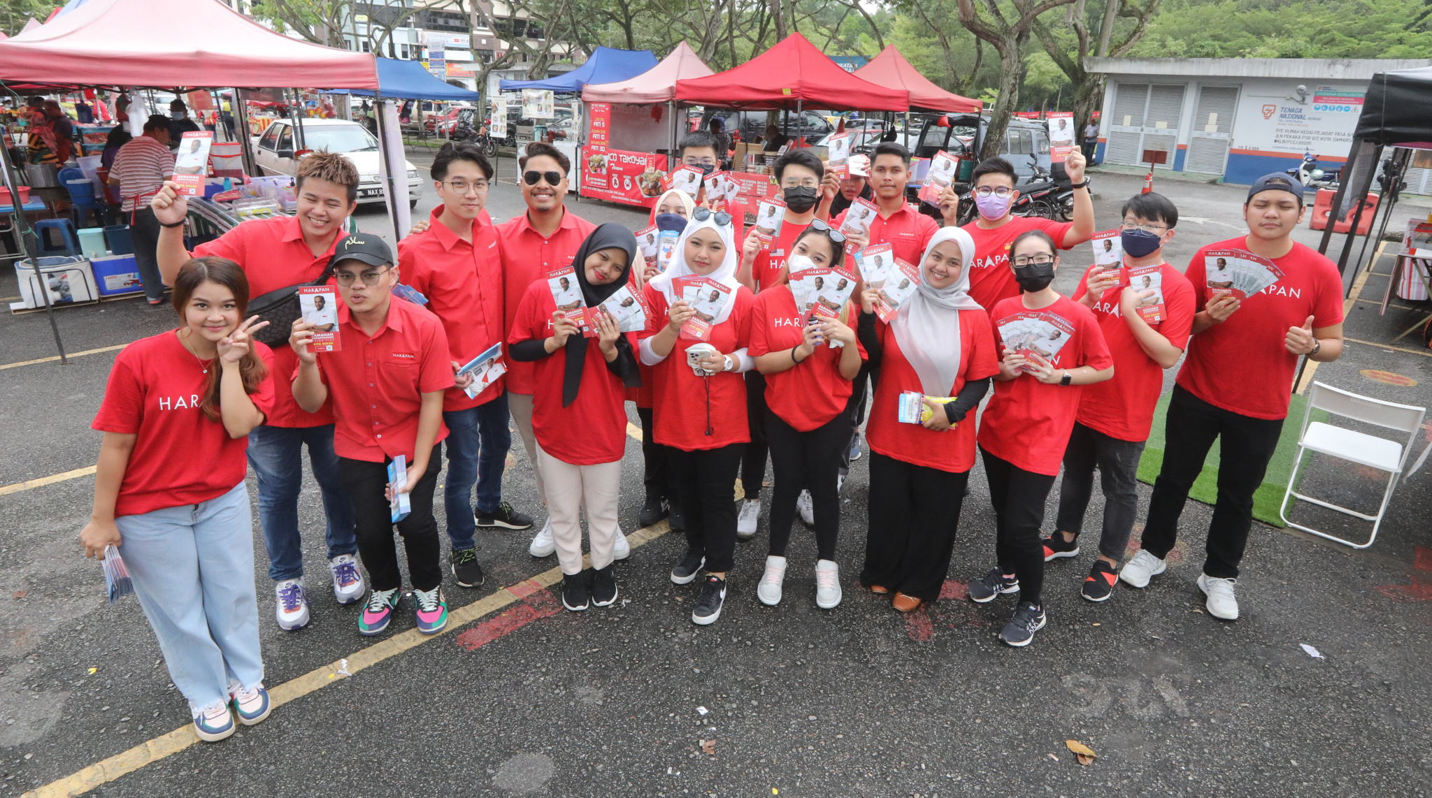 20/11见报∕我们∕大选落幕了，友谊延续着