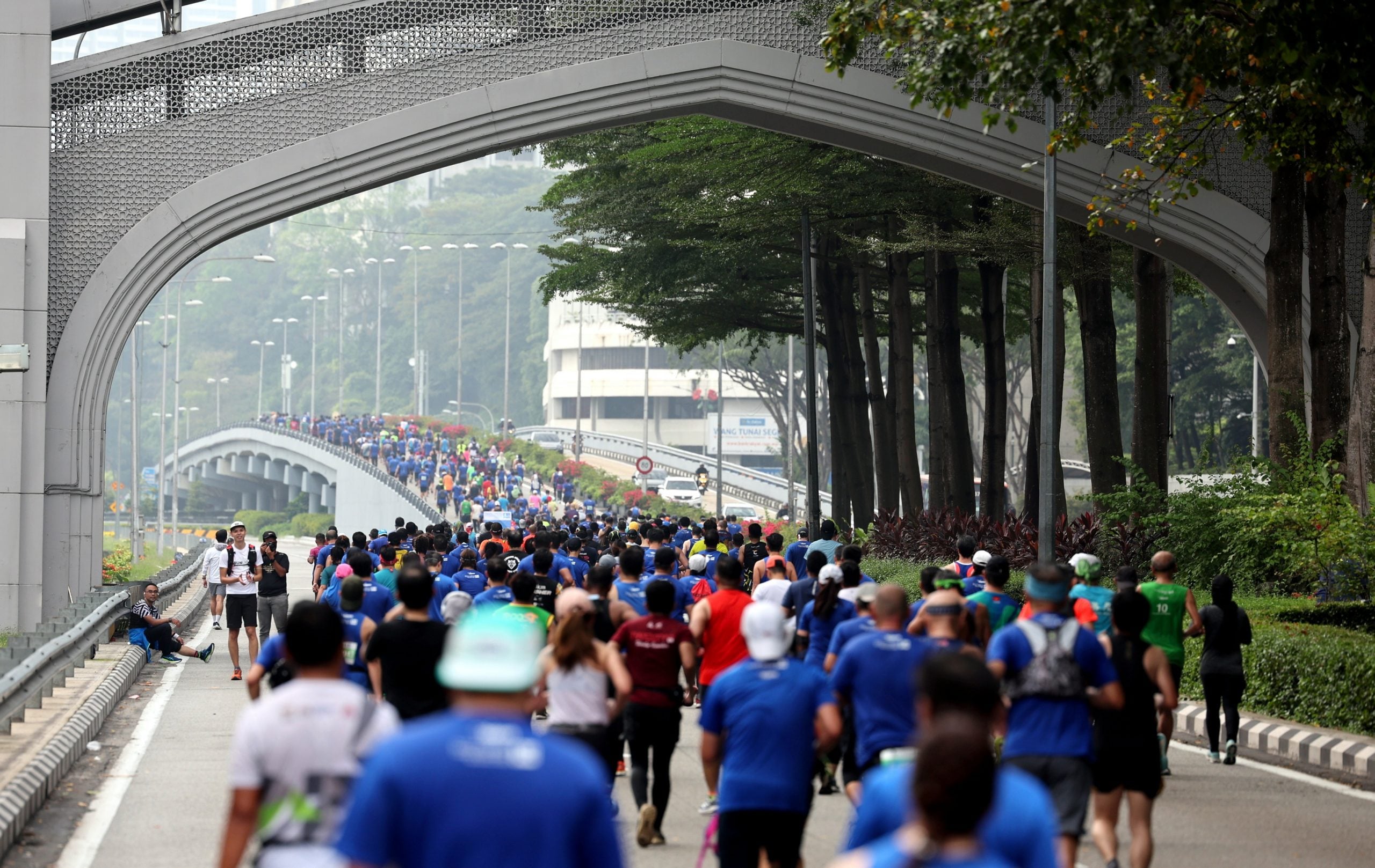 2022年渣打吉隆坡马拉松 肯雅包办男女组前三