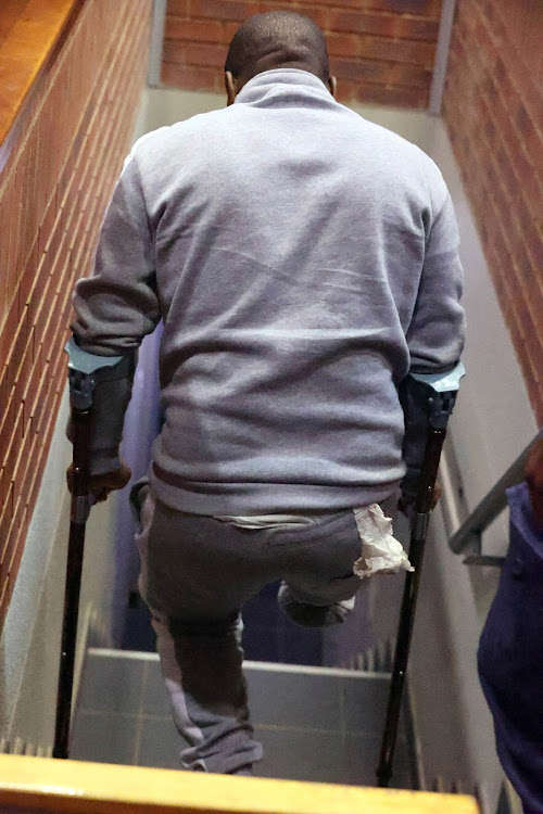 9年性侵近百名女子 恶狼落网截肢面控