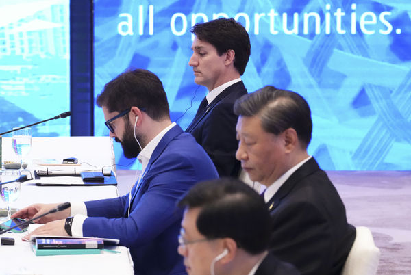 APEC再碰面 习近平杜鲁多没交流