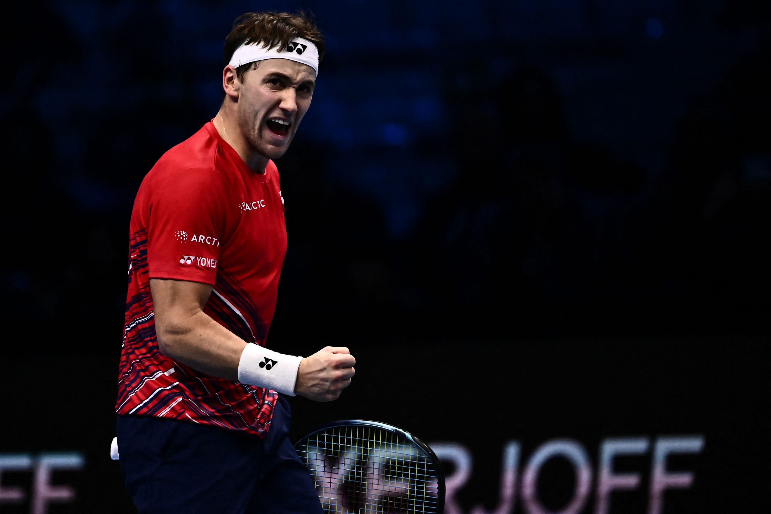 ATP年终总决赛|不敌弗里茨吞巡回赛3连败  纳达尔小组开门黑