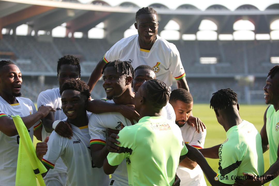 C罗虎视眈眈摘黑星 葡军需克服慢热