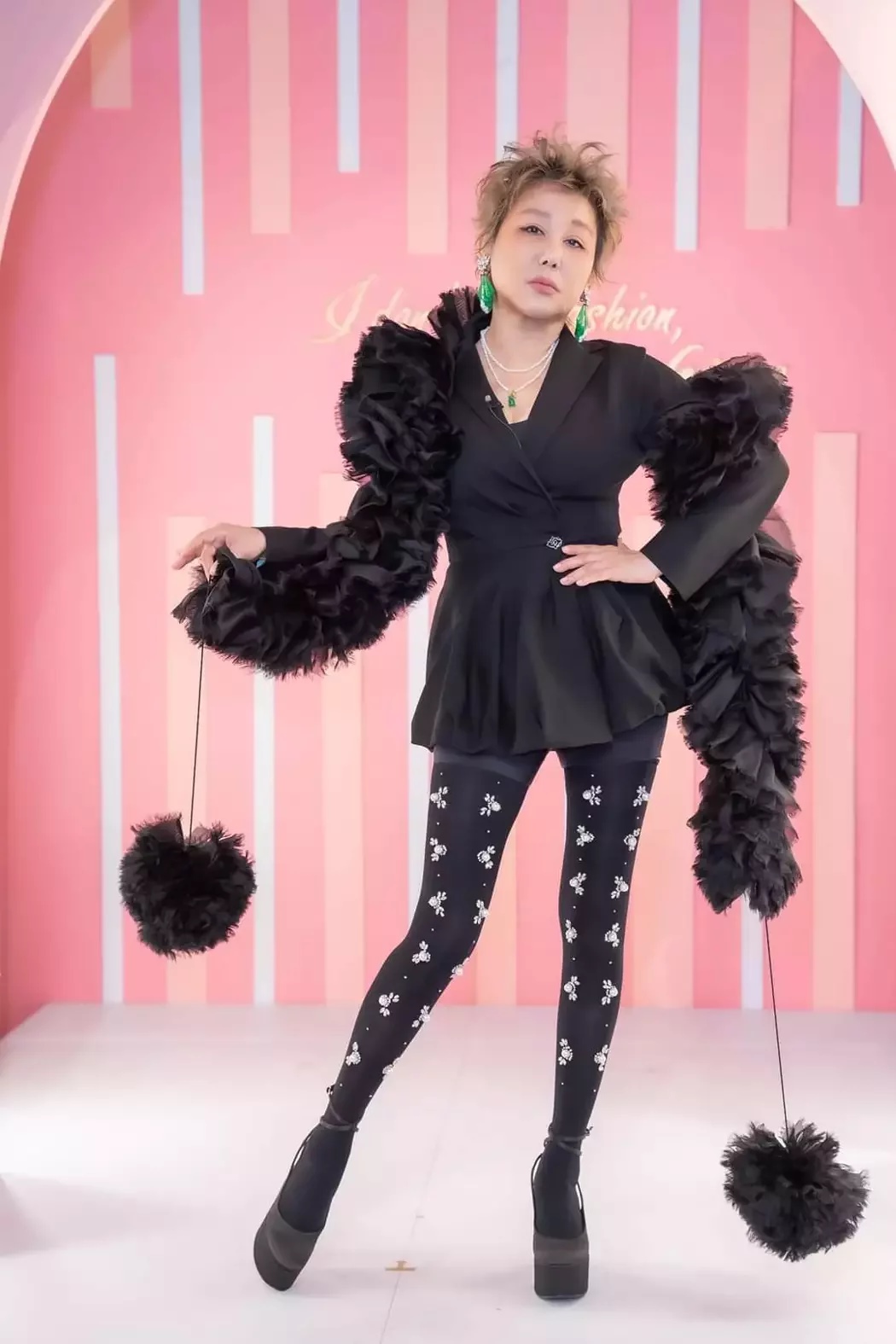 ​宣布离婚曹格后首发声 吴速玲：以朋友身分关心彼此