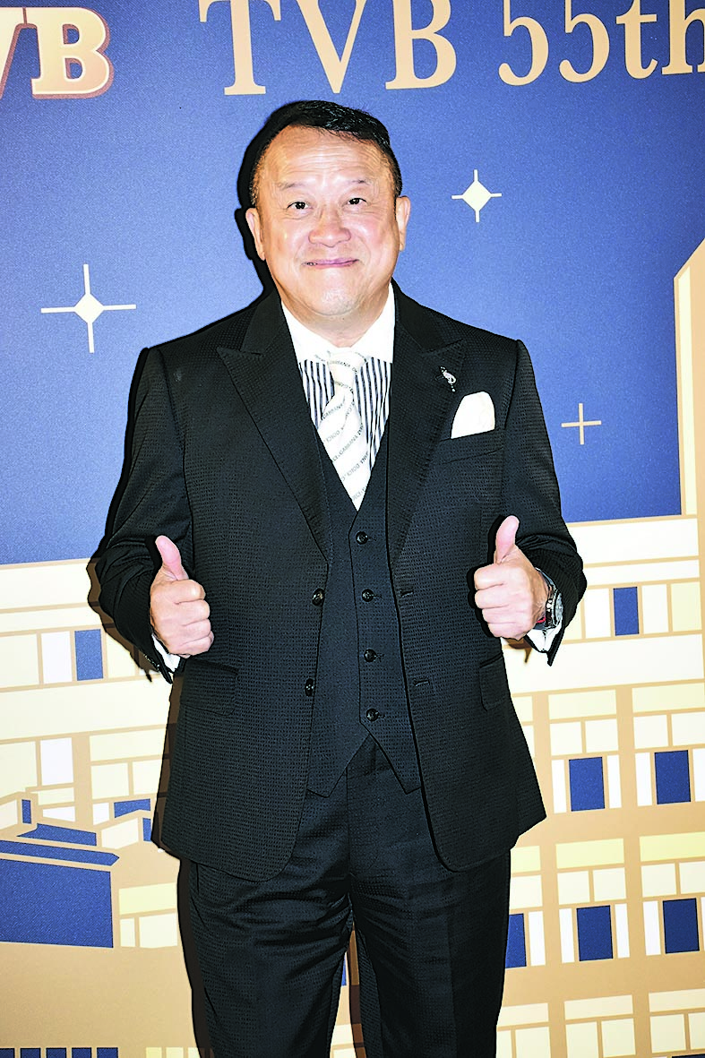 《奖门人》收视再不敌《下流》 曾志伟认输欠一餐和裸跑