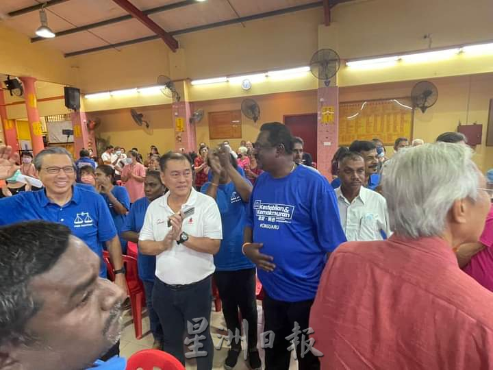 东:加叻与廖中莱